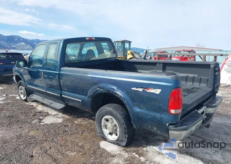 1999 Ford F-250 z USA, uszkodzony, nr VIN 1FTNX21S9XEC34633